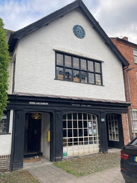 Llyfrgell Trefaldwyn